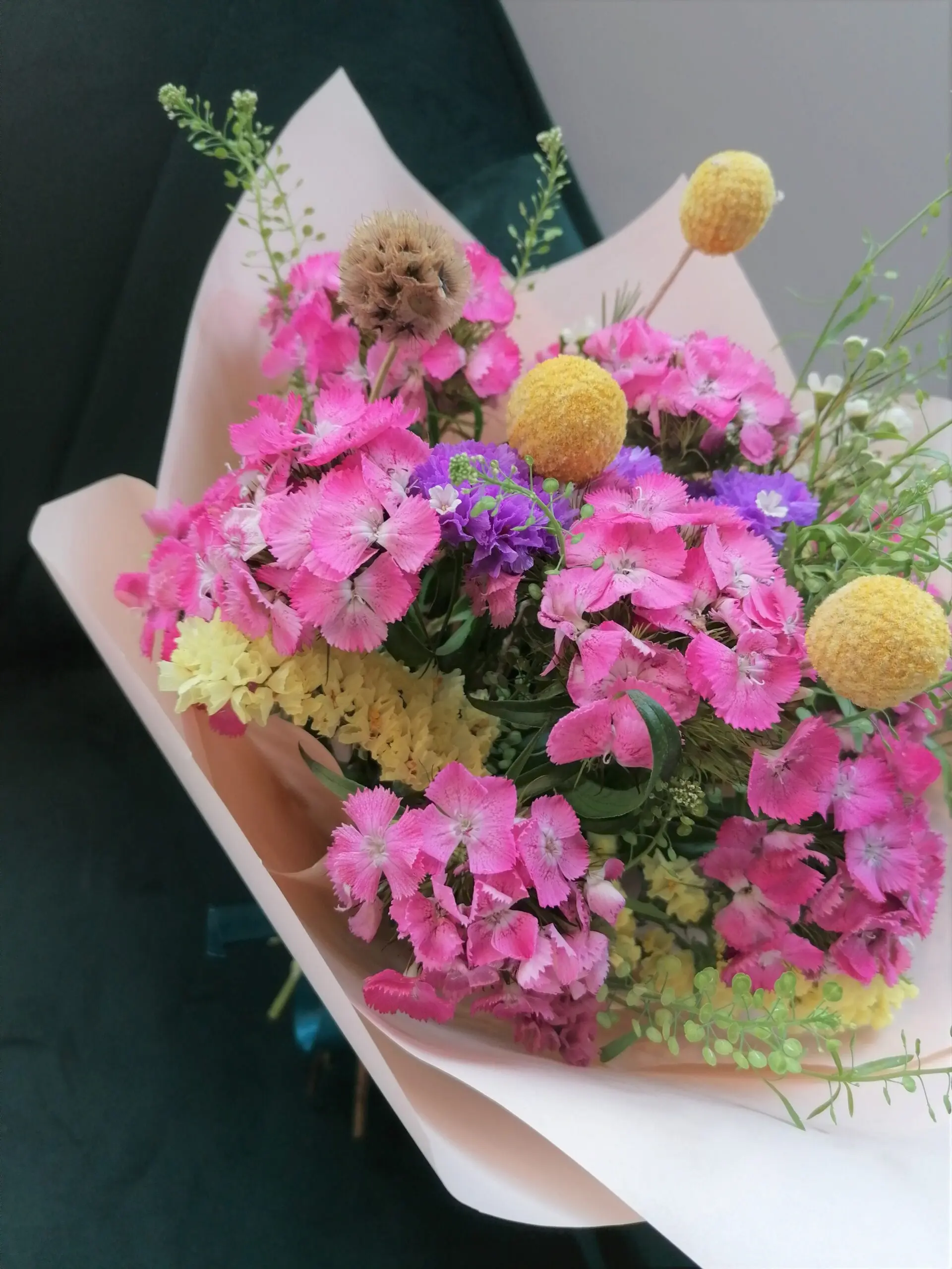 bouquet-sweet-summer-retail Detail of the Sweetness of Summer bouquet - scabiosis and phlox in close-up